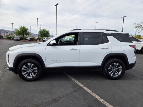 Used 2025 Chevrolet Equinox LT w/ Convenience Package II image 3
