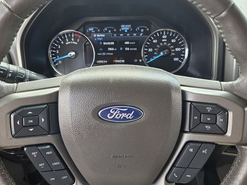 Used 2020 Ford Expedition XLT w/ Equipment Group 202A RWD image 24
