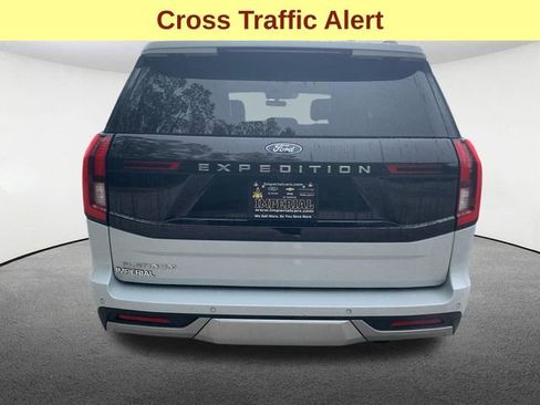 Certified 2025 Ford Expedition Platinum AWD/4WD image 13