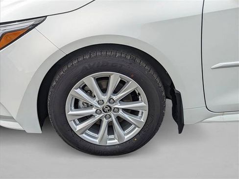 New 2026 Toyota Corolla XLE image 10