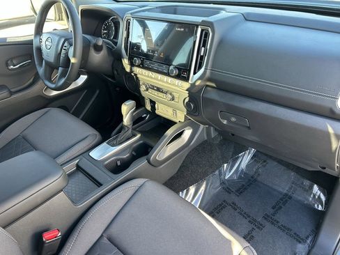 New 2026 Nissan Frontier SV w/ SV Convenience Package image 8