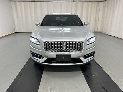 Used 2019 Lincoln Nautilus Select AWD/4WD image 3