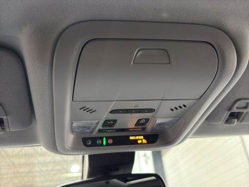 Used 2023 GMC Terrain AT4 w/ Infotainment Package II image 37