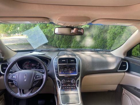 Used 2016 Lincoln MKX Reserve w/ Climate Package AWD/4WD image 20