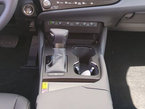 New 2025 Lexus ES 350 w/ Premium Package image 18