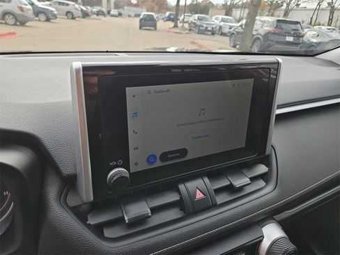 Used 2025 Toyota RAV4 LE image 21