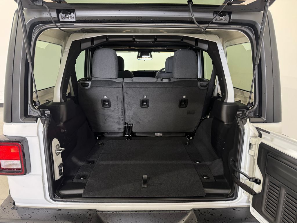 New 2026 Jeep Wrangler Unlimited Sport w/ Convenience Group AWD/4WD image 24