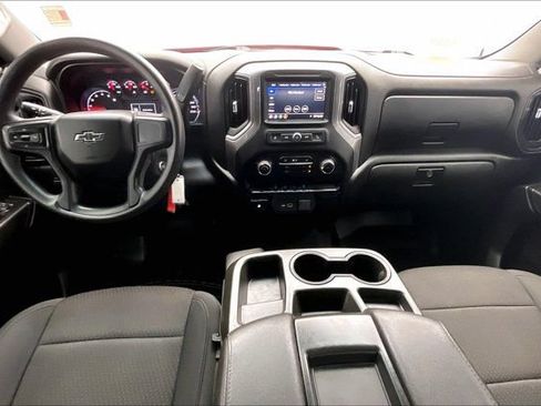 Used 2021 Chevrolet Silverado 1500 Custom Trail Boss w/ LPO, Dark Essentials Package AWD/4WD image 13