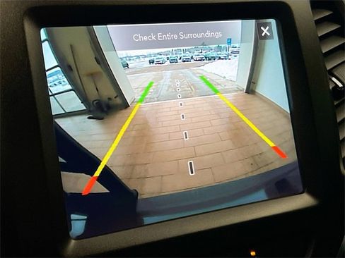 Used 2021 Jeep Cherokee Trailhawk w/ Sun, Sound & Nav Group image 13