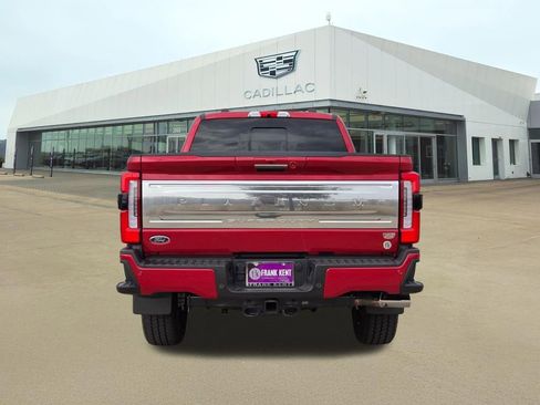 Used 2024 Ford F250 Platinum image 5