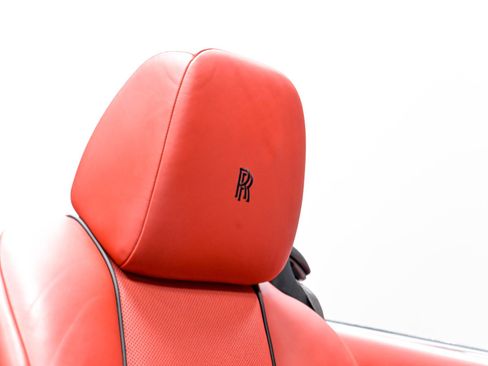 Used 2017 Rolls-Royce Dawn RWD image 61