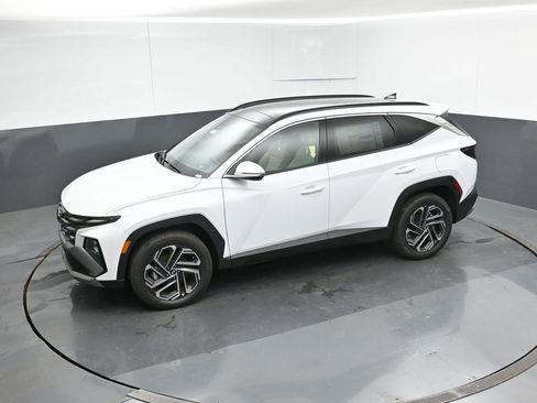 New 2026 Hyundai Tucson Limited image 19