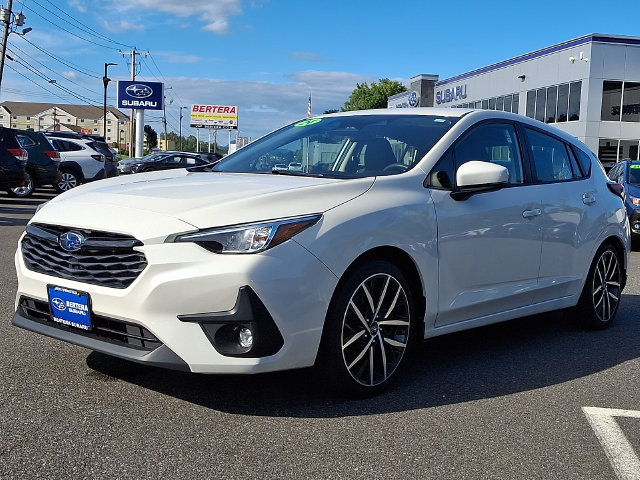 Used 2024 Subaru Impreza 2.0i Sport AWD/4WD image 3