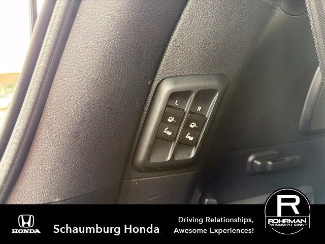 Used 2021 Lexus GX 460 Premium w/ Accessory Package AWD/4WD image 11