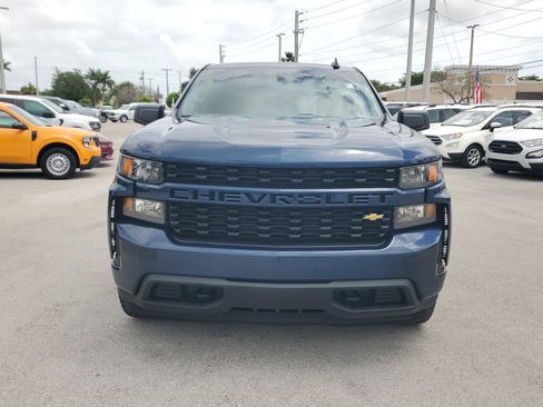 Used 2022 Chevrolet Silverado 1500 Custom image 1
