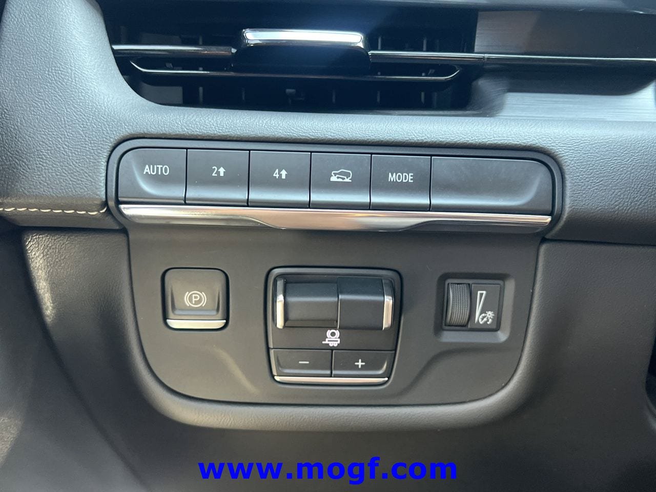Used 2021 Cadillac Escalade Sport AWD/4WD image 15