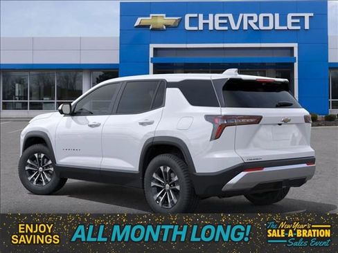 New 2026 Chevrolet Equinox LT w/ Convenience Package II image 3