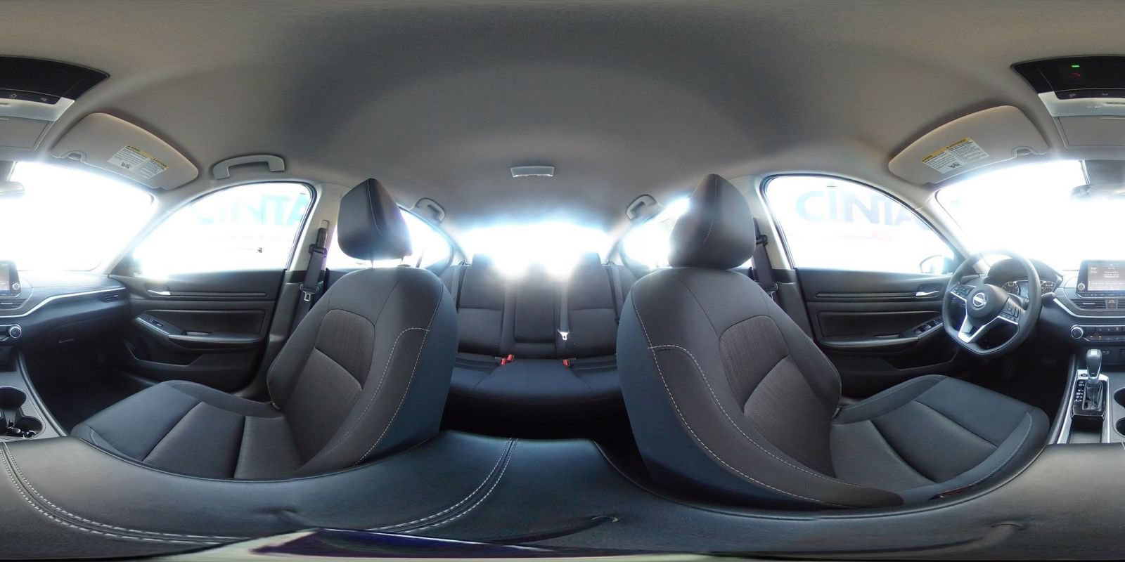 Used 2025 Nissan Altima 2.5 SV FWD image 41