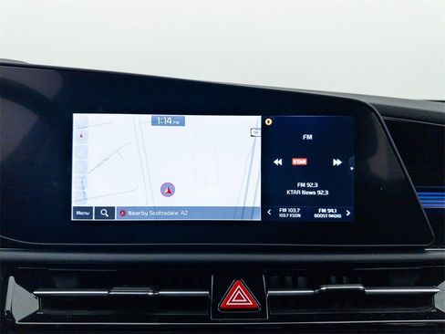 Used 2023 Kia Niro EX image 14