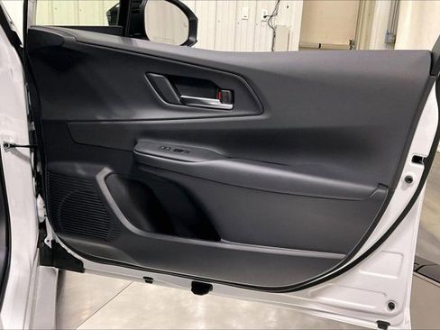 New 2026 Toyota Prius XSE Premium FWD image 30