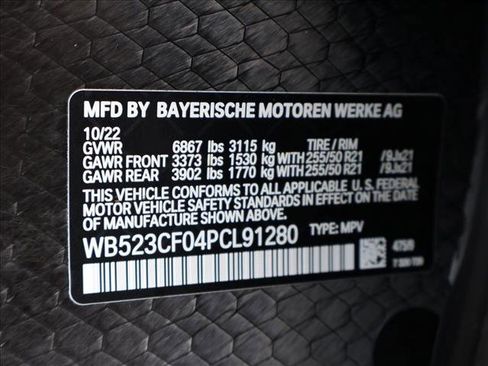 Used 2023 BMW iX xDrive50 w/ Sport Package AWD/4WD image 30