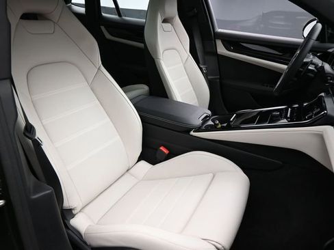 New 2026 Porsche Panamera 4 image 11