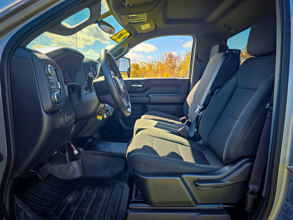 Used 2022 GMC Sierra 3500 Pro w/ Convenience Package AWD/4WD image 15