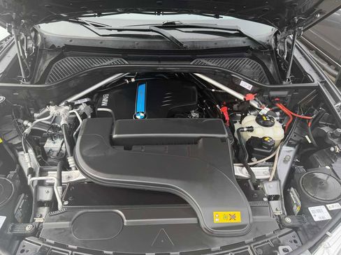 Used 2016 BMW X5 xDrive40e image 31