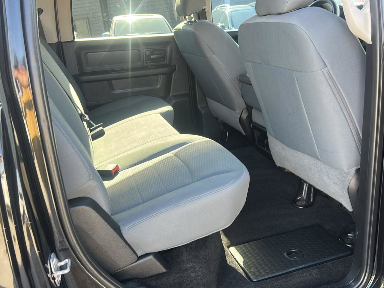 Used 2017 RAM 2500 Tradesman w/ Chrome Appearance Group AWD/4WD image 14