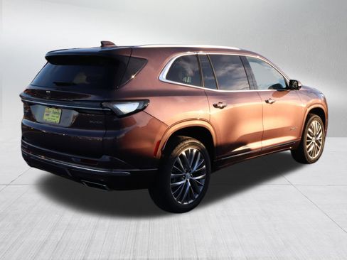 New 2026 Buick Enclave Avenir image 7