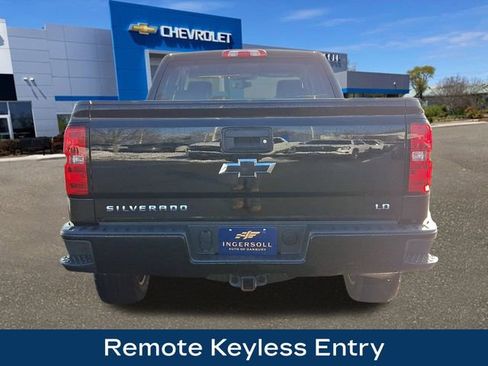 Used 2019 Chevrolet Silverado 1500 Custom w/ Custom Convenience Package image 7