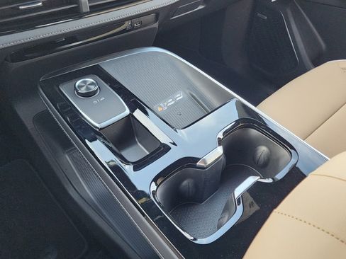 New 2026 Buick Enclave Preferred image 32