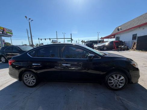Used 2019 Nissan Sentra S FWD image 5