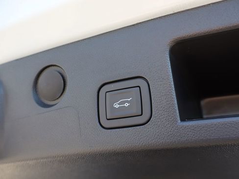 New 2026 Chevrolet Equinox RS w/ Convenience Package III image 35