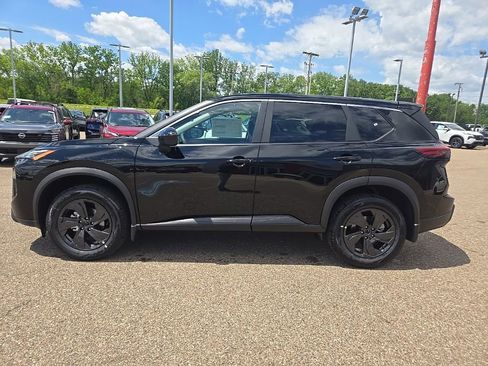 New 2026 Nissan Rogue SV w/ Cold Weather Package AWD/4WD image 4