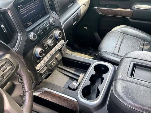 Used 2021 GMC Sierra 2500 Denali w/ Denali Ultimate Package AWD/4WD image 19