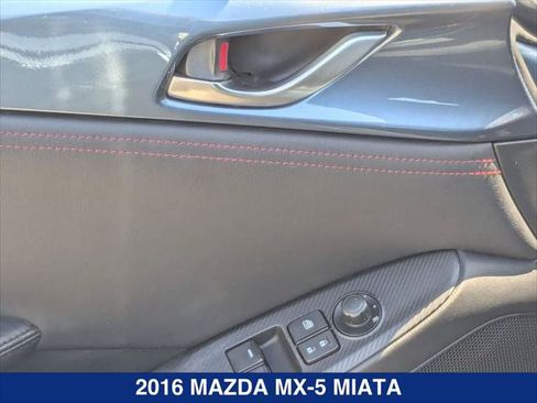 Used 2016 MAZDA MX-5 Miata Grand Touring RWD image 11