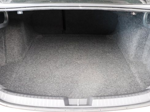 Used 2024 Volkswagen Jetta SE FWD image 49