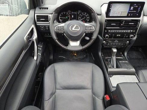 Used 2023 Lexus GX 460 Luxury image 4