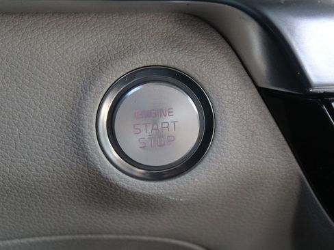 Certified 2022 Kia Telluride S image 33