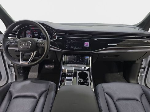 Used 2023 Audi Q7 3.0T Premium Plus w/ Premium Plus Package AWD/4WD image 10