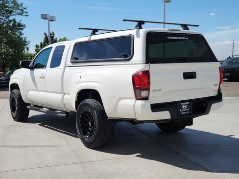 Used 2021 Toyota Tacoma SR AWD/4WD image 3