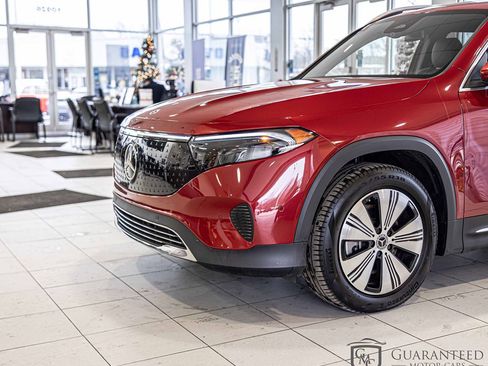 Used 2024 Mercedes-Benz EQB 250+ w/ Winter Package image 4