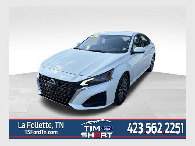 Used 2023 Nissan Altima 2.5 SV FWD image 1