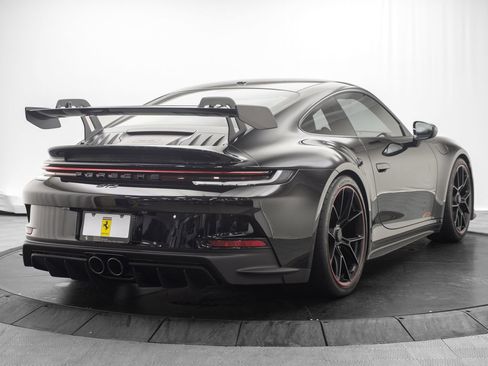 Used 2022 Porsche 911 GT3 RWD image 3