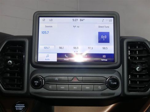 Used 2023 Ford Bronco Sport Outer Banks w/ Tech Package AWD/4WD image 38