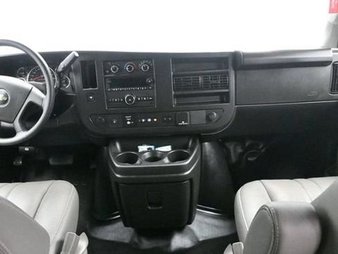 Used 2024 Chevrolet Express 3500 LS RWD image 16