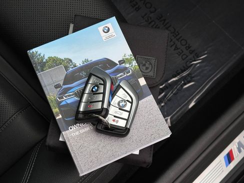 Used 2021 BMW 540i w/ M Sport Package RWD image 17