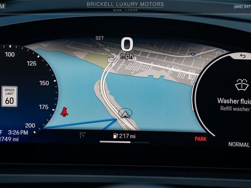 Used 2025 Porsche Macan 4 Electric image 34