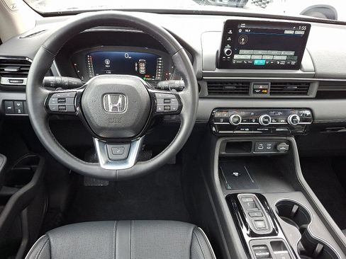 Certified 2023 Honda Pilot Elite image 9